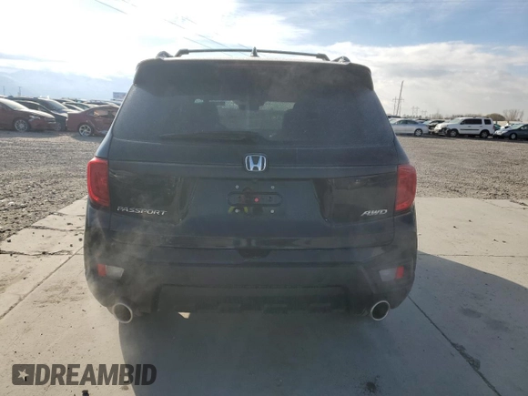 2023 Honda Passport EX-L with VIN 5FNYF8H58PB009525, listed as a Copart auction lot 44645365 with 30,582 mi miles and Salvage Title. Bid and sale history available at carsss.com. Image 6.
