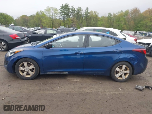 2016 Hyundai Elantra SE with VIN 5NPDH4AE0GH688106, listed as a IAAI auction lot 42208887 with 197,893 mi miles and . Bid and sale history available at DreamBid. Image 14.