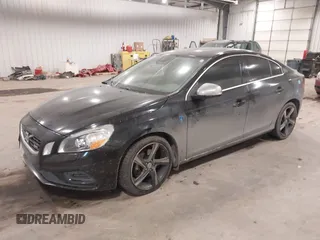 2012 Volvo S60 T6 with VIN YV1902FH7C2102334, listed as a IAAI auction lot 41469884 with 109,946 mi miles. Bid and sale history available at carsss.com. Image 2.