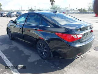 2011 Hyundai Sonata Limited z VIN 5NPEC4AC7BH276033, wystawiony jako IAAI lot #41589174 z przebiegiem 123 012 mil mil oraz . Historia ofert i sprzedaży dostępna na DreamBid. Obrazek 3.