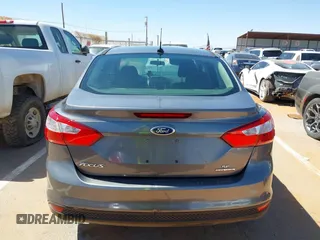 2013 Ford Focus SE with VIN 1FADP3F2XDL152112, listed as a IAAI auction lot 41839118 with 157,609 mi miles. Bid and sale history available at carsss.com. Image 16.