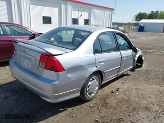 2004 Honda Civic LX with VIN 2HGES166X4H901171, listed as a IAAI auction lot 41895184 with 276,930 mi miles. Bid and sale history available at carsss.com. Image 4.