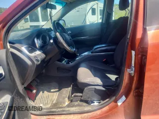 2013 Dodge Journey American Value z VIN 3C4PDCAB1DT656317, wystawiony jako Copart lot #58525885 z przebiegiem 210 834 mil mil oraz Szkoda całkowita • Salvage title. Historia ofert i sprzedaży dostępna na DreamBid. Obrazek 7.