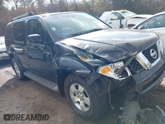 2005 Nissan Pathfinder SE with VIN 5N1AR18U55C763236, listed as a IAAI auction lot 41503166 with 330,351 mi miles. Bid and sale history available at carsss.com. Image 1.