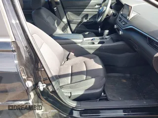 2020 Nissan Altima S z VIN 1N4BL4BV6LC247273, wystawiony jako IAAI lot #41877548 z przebiegiem 91 489 mil mil oraz . Historia ofert i sprzedaży dostępna na DreamBid. Obrazek 5.