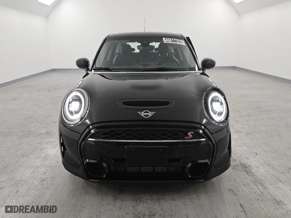 2024 MINI Hardtop 4 Door Cooper S with VIN WMW53DK06R2V07291, listed as a Copart auction lot 46817325 with 27,719 mi miles and Clean Title. Bid and sale history available at carsss.com. Image 5.