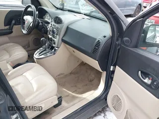 2004 Saturn VUE V6 z VIN 5GZCZ53424S867438, wystawiony jako IAAI lot #41385704 z przebiegiem Nie podano mil oraz . Historia ofert i sprzedaży dostępna na DreamBid. Obrazek 5.