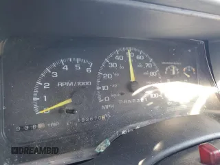 1997 GMC Suburban with VIN 3GKFK16R1VG507044, listed as a Copart auction lot 87302674 with 193,670 mi miles and Salvage Title. Bid and sale history available at carsss.com. Image 9.