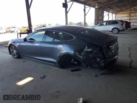 2016 Tesla Model S 70 with VIN 5YJSA1E15GF131448, listed as a Copart auction lot 57100245 with 84,503 mi miles and Clean title. Bid and sale history available at DreamBid. Image 2.