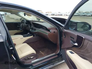 2018 Lexus LS with VIN JTHC51FF7J5001049, listed as a IAAI auction lot 41231885 with 41,323 mi miles. Bid and sale history available at carsss.com. Image 5.