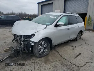 2020 Nissan Pathfinder S with VIN 5N1DR2AMXLC624519, listed as a Copart auction lot 52223695 with 0 mi miles and Salvage Title. Bid and sale history available at carsss.com. Image 1.