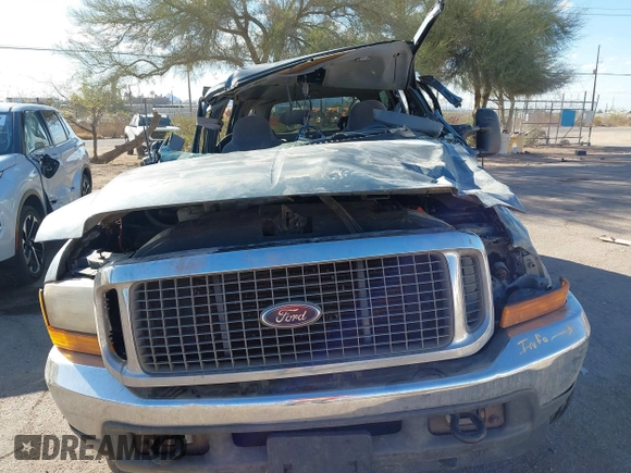 2000 Ford Excursion XLT с VIN 1FMSU41F6YED19436, выставлен на аукционе IAAI как лот 41787604 с пробегом 257 251 миль миль и . История ставок и продаж доступна на DreamBid. Изображение 12.