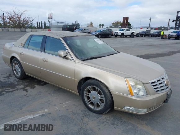 2006 Cadillac DTS w/1SC with VIN 1G6KD57Y26U112518, listed as a IAAI auction lot 42100747 with 122,149 mi miles. Bid and sale history available at carsss.com. Image 1.