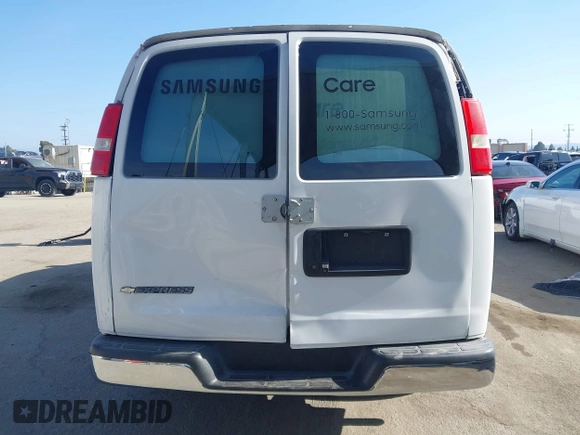 2016 Chevrolet Express Cargo Van with VIN 1GCWGAFF0G1323959, listed as a IAAI auction lot 42172260 with 211,384 mi miles. Bid and sale history available at carsss.com. Image 16.