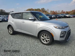 2020 Kia Soul X-Line with VIN KNDJ23AU8L7018713, listed as a Copart auction lot 79931594 with 102,902 mi miles and Salvage Title. Bid and sale history available at carsss.com. Image 4.