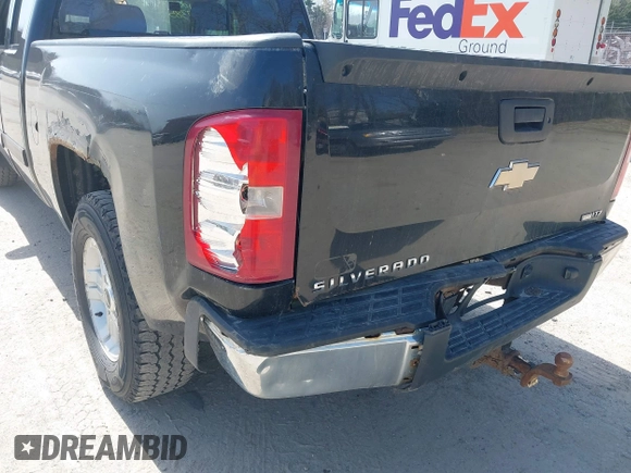 2008 Chevrolet Silverado 1500 LTZ with VIN 2GCEK19J781175539, listed as a IAAI auction lot 42137385 with 250,688 mi miles. Bid and sale history available at carsss.com. Image 6.