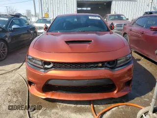 2020 Dodge Charger Scat Pack Widebody z VIN 2C3CDXGJ4LH201526, wystawiony jako Copart lot #46204394 z przebiegiem 19 891 mil mil oraz Czysty tytuł • Clean title. Historia ofert i sprzedaży dostępna na DreamBid. Obrazek 5.