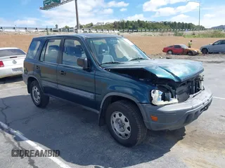 1998 Honda CR-V LX with VIN JHLRD2840WC009354, listed as a IAAI auction lot 41905900 with 250,568 mi miles. Bid and sale history available at carsss.com. Image 1.
