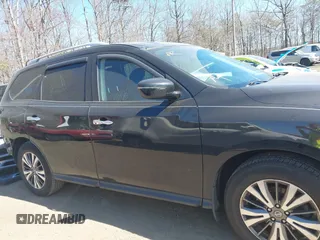 2018 Nissan Pathfinder S with VIN 5N1DR2MM0JC664021, listed as a IAAI auction lot 41741100 with 106,786 mi miles and . Bid and sale history available at DreamBid. Image 14.