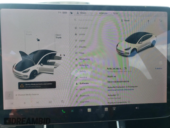 2019 Tesla Model 3 Mid Range with VIN 5YJ3E1EA5KF485116, listed as a Copart auction lot 49289295 with 39,911 mi miles and Salvage Title. Bid and sale history available at DreamBid. Image 9.