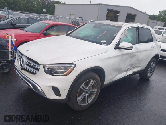2022 Mercedes-Benz GLC 300 with VIN W1N0G8DB7NV397960, listed as a IAAI auction lot 42236088 with 18,100 mi miles and . Bid and sale history available at DreamBid. Image 17.