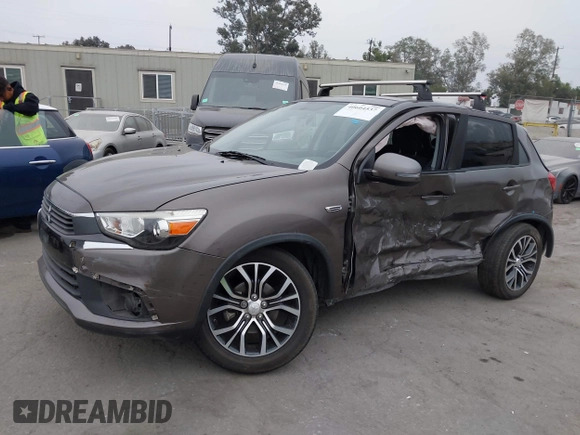 2016 Mitsubishi Outlander Sport 2.4 SE with VIN JA4AP3AW0GZ046433, listed as a IAAI auction lot 40604537 with 118,736 mi miles. Bid and sale history available at carsss.com. Image 17.