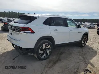 2024 Volkswagen Atlas SE z VIN 1V2WE2CA3RC226832, wystawiony jako Copart lot #45327965 z przebiegiem 5 824 mil mil oraz Szkoda całkowita • Salvage title. Historia ofert i sprzedaży dostępna na DreamBid. Obrazek 3.