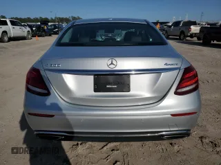 2018 Mercedes-Benz E 300 with VIN WDDZF4KB0JA445173, listed as a Copart auction lot 47932605 with 67,548 mi miles and Salvage Title. Bid and sale history available at DreamBid. Image 6.