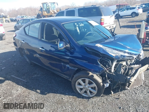 2012 Nissan Versa SL with VIN 3N1CN7AP4CL889897, listed as a IAAI auction lot 40975712 with 115,500 mi miles. Bid and sale history available at carsss.com. Image 1.