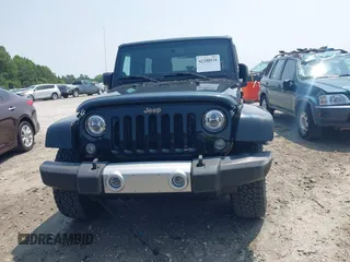 2014 Jeep Wrangler Unlimited Sahara with VIN 1C4BJWEG0EL273086, listed as a IAAI auction lot 42340938 with 121,448 mi miles and . Bid and sale history available at DreamBid. Image 12.