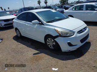 2016 Hyundai Accent SE z VIN KMHCT4AE5GU980152, wystawiony jako IAAI lot #42104514 z przebiegiem 144 138 mil mil oraz . Historia ofert i sprzedaży dostępna na DreamBid. Obrazek 1.