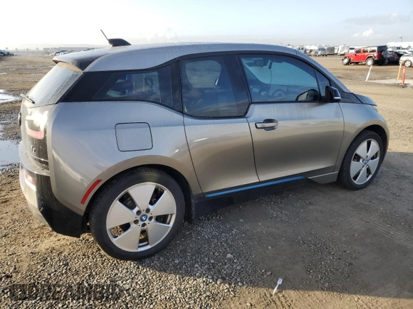 2016 BMW i3 z VIN WBY1Z2C56GV556421, wystawiony jako Copart lot #42644745 z przebiegiem 49 222 mil mil oraz Szkoda całkowita • Salvage title. Historia ofert i sprzedaży dostępna na DreamBid. Obrazek 3.
