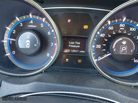 2013 Hyundai Sonata SE with VIN 5NPEC4AC4DH543471, listed as a IAAI auction lot 41267966 with 143,471 mi miles. Bid and sale history available at carsss.com. Image 7.
