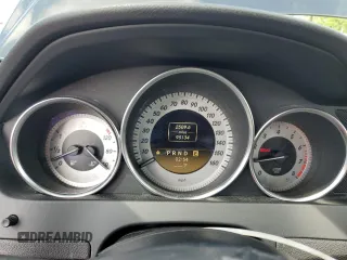 2012 Mercedes-Benz C 300 Sport z VIN WDDGF8BB1CR207366, wystawiony jako Copart lot #56564215 z przebiegiem 95 134 mil mil oraz Szkoda całkowita • Salvage title. Historia ofert i sprzedaży dostępna na DreamBid. Obrazek 9.