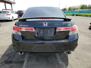 2012 Honda Accord EX z VIN 1HGCP3F74CA004874, wystawiony jako Copart lot #54246695 z przebiegiem 195 932 mil mil oraz Nie do naprawy • Non repairable. Historia ofert i sprzedaży dostępna na DreamBid. Obrazek 6.