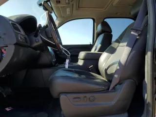 2012 GMC Yukon Denali with VIN 1GKS2EEF3CR316364, listed as a Copart auction lot 75936394 with 117,446 mi miles and Salvage Title. Bid and sale history available at carsss.com. Image 7.