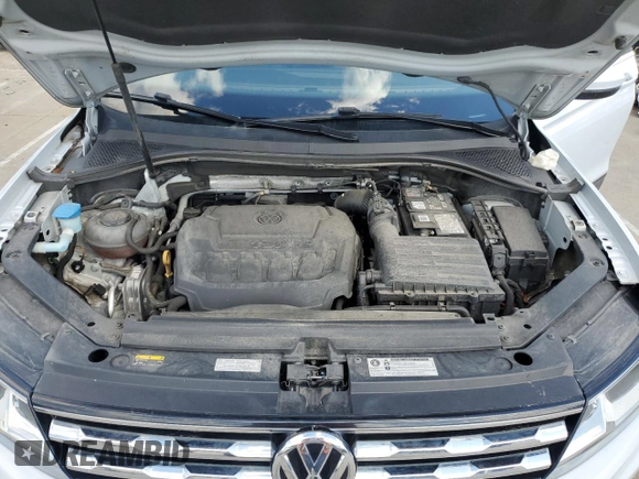 2018 Volkswagen Tiguan S с VIN 3VV1B7AX5JM062805, выставлен на аукционе Copart как лот 57927875 с пробегом 88 774 миль миль и Списание • Salvage title. История ставок и продаж доступна на DreamBid. Изображение 12.