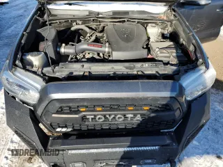 2017 Toyota Tacoma SR5 with VIN 3TMCZ5AN9HM105204, listed as a Copart auction lot 45185595 with 79,920 mi miles and Salvage Title. Bid and sale history available at DreamBid. Image 11.