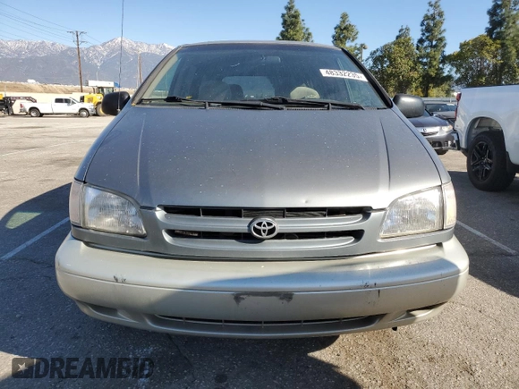 1999 Toyota Sienna LE with VIN 4T3ZF13C6XU162657, listed as a Copart auction lot 48332235 with 280,159 mi miles and Clean Title. Bid and sale history available at carsss.com. Image 5.