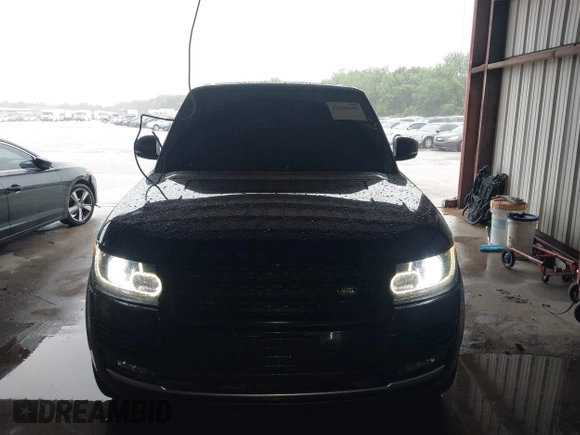 2014 Land Rover Range Rover HSE with VIN SALGS2WF0EA136283, listed as a IAAI auction lot 42161616 with 135,133 mi miles and . Bid and sale history available at DreamBid. Image 12.