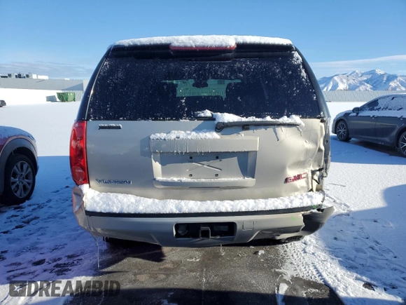 2007 GMC Yukon SLE w/3SA with VIN 1GKFC13C27J297648, listed as a Copart auction lot 44720265 with 133,046 mi miles and Salvage Title. Bid and sale history available at carsss.com. Image 6.