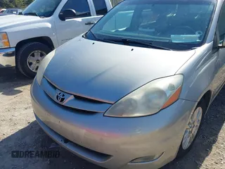 2010 Toyota Sienna XLE with VIN 5TDYK4CC9AS319809, listed as a IAAI auction lot 41885905 with 252,010 mi miles and . Bid and sale history available at DreamBid. Image 6.