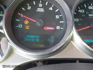 2010 GMC Sierra 1500 SLE with VIN 3GTRKVE33AG214902, listed as a IAAI auction lot 41941809 with 294,740 mi miles. Bid and sale history available at carsss.com. Image 7.