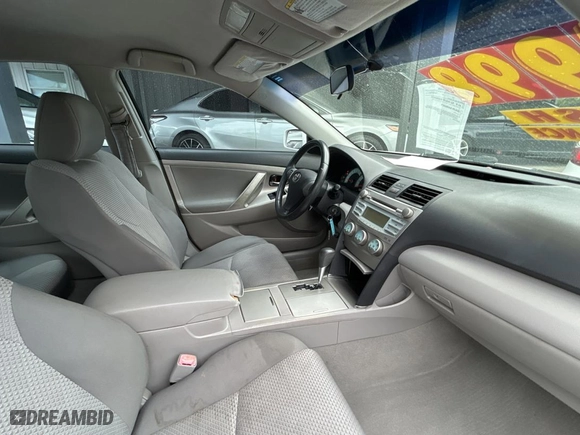 2009 Toyota Camry with VIN 4T1BE46K29U899097, listed as a Copart auction lot 52822355 with 184,520 mi miles and Clean Title. Bid and sale history available at carsss.com. Image 5.