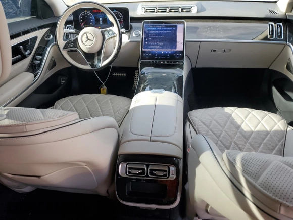 2024 Mercedes-Benz S 580e with VIN W1K6G6KB0RA259964, listed as a Copart auction lot 82029224 with 9,447 mi miles and Salvage Title. Bid and sale history available at DreamBid. Image 8.