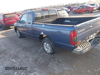 2000 Nissan Frontier XE z VIN 1N6DD26S9YC428084, wystawiony jako IAAI lot #41375183 z przebiegiem Nie podano mil oraz . Historia ofert i sprzedaży dostępna na DreamBid. Obrazek 3.