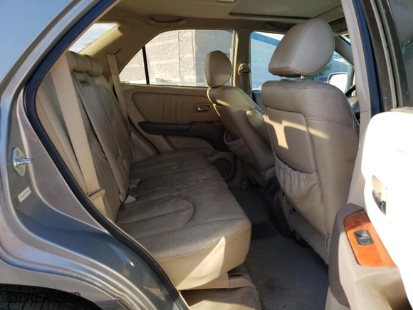 2003 Lexus RX 300 with VIN JTJGF10UX30163049, listed as a Copart auction lot 45249625 with 105,972 mi miles and Salvage Title. Bid and sale history available at carsss.com. Image 12.