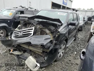 2013 Honda Pilot Touring z VIN 5FNYF4H99DB047661, wystawiony jako Copart lot #55053955 z przebiegiem Nie podano mil oraz Szkoda całkowita • Salvage title. Historia ofert i sprzedaży dostępna na DreamBid. Obrazek 1.