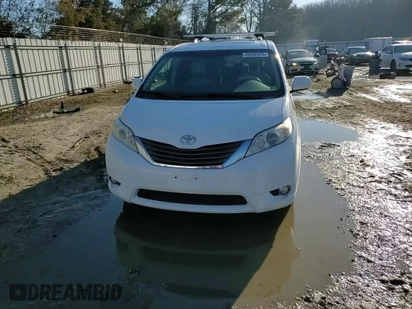 2014 Toyota Sienna Limited with VIN 5TDDK3DC1ES073142, listed as a Copart auction lot 45492525 with 157,827 mi miles and Salvage Title. Bid and sale history available at DreamBid. Image 12.