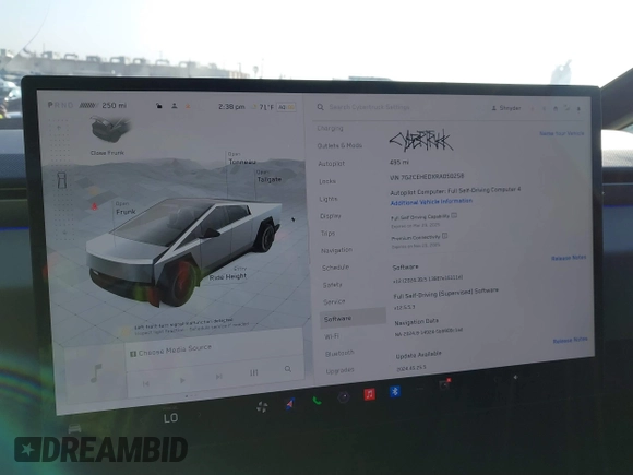 2024 Tesla Cybertruck с VIN 7G2CEHEDXRA050258, выставлен на аукционе IAAI как лот 41200586 с пробегом 495 миль миль и . История ставок и продаж доступна на DreamBid. Изображение 18.